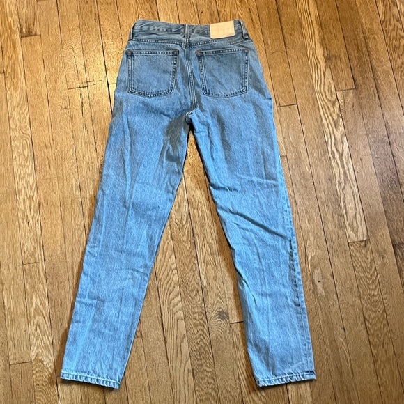 Everlane 90s cheeky jean - Picture 2 of 4